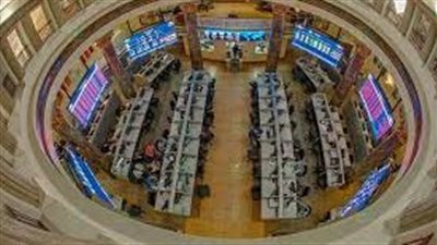 الكوربيه يكشف التلاعبات في البورصة