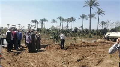 تجفيف الأراضي الزراعية والطرق بعزبة الكوبانية بالإسماعيلية 