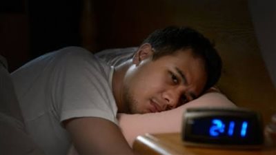  أبرز اعراض الأرق.. طبيب يوضح الأسباب