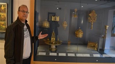خبير آثار يطالب بتسجيل مقتنيات الكنائس والأديرة الأثرية في عداد الآثار 