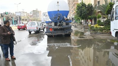 محافظ الغربية يُتابع جهود رفع نواتج الأمطار فى المحافظة