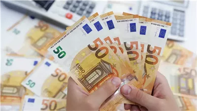 أسعار صرف اليورو الأوروبي مقابل الجنيه صباح اليوم الإثنين