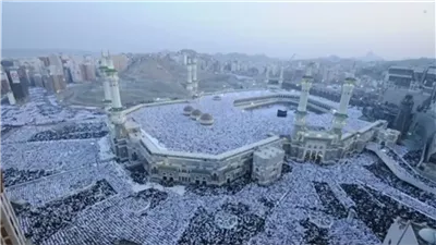 عيد الفطر.. مواعيد صلاة العيد في الحرم المكي والمسجد النبوي الشريف