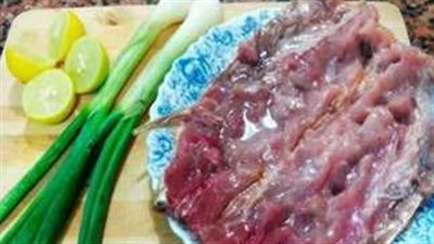 مخاطر تناول الفسيخ في شم النسيم (شاهد)