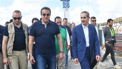 محافظ الغربية ووزير الصحة يتابعان الموقف التنفيذي لمستشفيات القطاع الصحي
