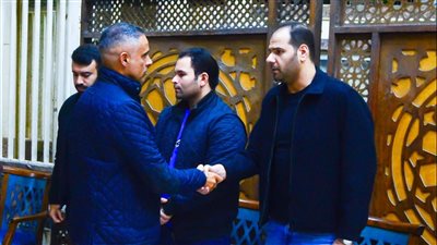 بحضور جوزيه جوميز ونجوم الزمالك .. عزاء محمد مدحت المعد البدني للفريق