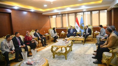 محافظ الغربية يستقبل المهنئين بعيد الفطر المبارك