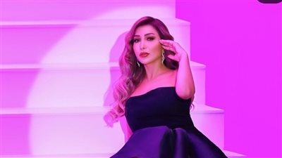 أروي تتألق بالكب القصير