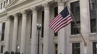 عجز الميزانية الأمريكية يتجاوز تريليون دولار حتى مارس