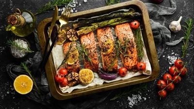 السلمون.. يقوي الذاكرة ويحمي القلب| فوائد لن تتوقعها لهذه السمكة