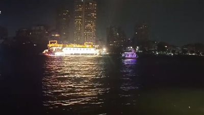 إقبال المواطنين على المراكب النيلية في ثالث أيام العيد