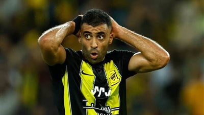 حمدلله مهدد بالإيقاف بعد ضربه في كأس السوبر السعودي