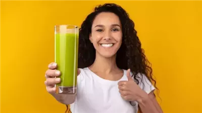 مشروبات تطرد السموم من الجسم وتساعد على خسارة الوزن| أبرزها الليمون بالنعناع