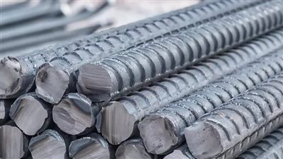 أخر تطورات سعر الحديد صباح اليوم السبت داخل المصانع 