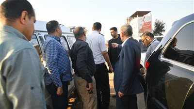 محافظ الغربية يتابع جهود الوحدات المحلية في أعمال النظافة 