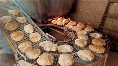 تحرير 12 محضراً تموينياً لأصحاب المحال التجارية والمخابز المخالفة بقلين 