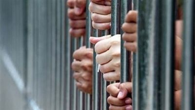 استمرار حبس عصابة الشرطة المزيفة في النزهة