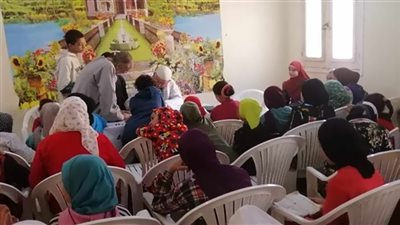 ندوات توعوية وقوافل رياضية بمراكز شباب المنيا 