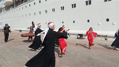 ميناء الإسكندرية يستقبل سفينة سياحية علي متنها ألف سائح من جنسيات مختلفة