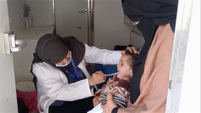 قافلة طبية للكشف على 936 مواطن بالفيوم 