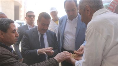 تجهيز 13 صومعة وشونة واستعدادات مكثفة لموسم توريد القمح بالمنوفية