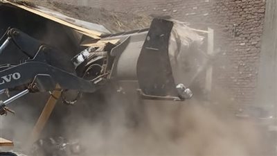 إزالة حالتين خارج الحيز العمراني بالقليوبية