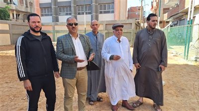 وكيل وزارة الشباب والرياضة بالقليوبية يتابع إنشاء الملعب الخماسي بكفر الجمال