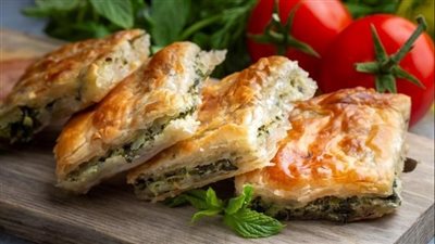 سهلة وصحية.. طريقة عمل فطائر السبانخ بالجبنة الفيتا