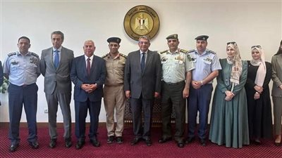 مساعد وزير الخارجية يستقبل وفداً من كلية الدفاع الوطني الأردنية