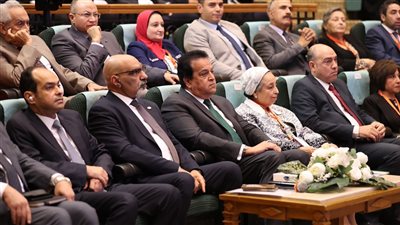 عبدالغفار: 700 مليون جنيه تكلفة وقاية مرضى الهيموفيليا على نفقة التأمين الصحي