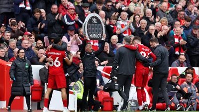 ليفربول يعلن غياب لاعبه شهر عن الملاعب 