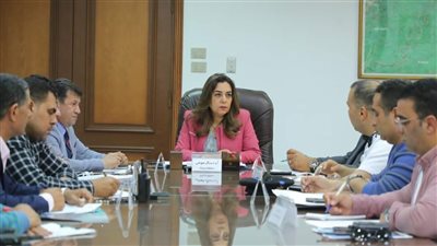 محافظ دمياط تناقش استعدادات مدينة رأس البر لاستقبال شم النسيم وموسم صيف 2024