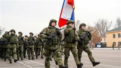 القوات الروسية تحسن تموضعها التكتيكي على طول خط الجبهة في جمهورية دونيتسك