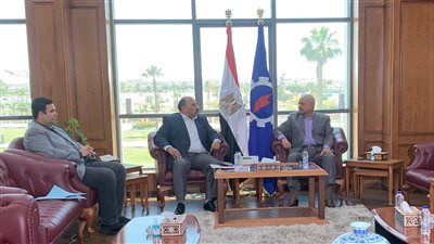 محافظ السويس يستقبل رئيس مجلس ادارة شركة مياه الشرب والصرف لمحافظات القناة