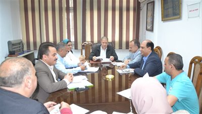 سكرتير مساعد البحيرة يتابع الموقف التنفيذي لمشروعات مياه الشرب 