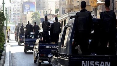  حملات أمنية لضبط الخارجين على القانون بالإسماعيلية والبحيرة وأسوان