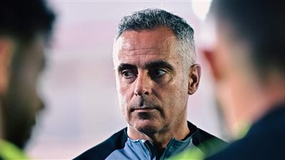 محاضره فنيه من جوميز للاعبى الزمالك 