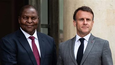 أفريقيا الوسطى وفرنسا تعقدان محادثات لإحياء العلاقات المتوترة