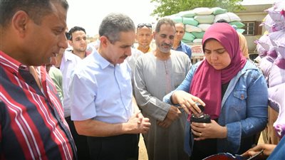محافظ الغربية يتابع توريد محصول القمح للشون والصوامع