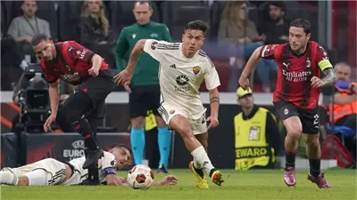 روما يكرر فوزه على ميلان ويتأهل إلى نصف نهائي الدوري الأوروبي