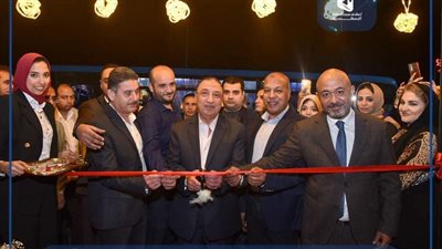 محافظ الإسكندرية يفتتح تطوير ميدان مسجد سيدي بشر 