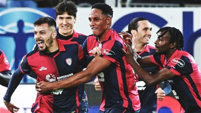 يوفنتوس يتأخر أمام كالياري بهدفين في الشوط الأول