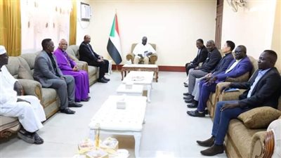 صور..نائب رئيس مجلس السيادة يلتقي الأمين العام لمجلس الكنائس