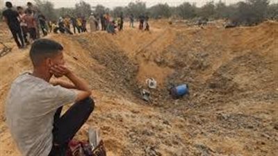 غارة إسرائيلية تستهدف سيارة على طريق السريرة ميدون فى البقاع اللبناني