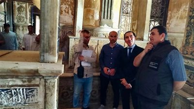 توثيق وفرز شواهد القبور وإدارة مواقع التراث بمسار مقابر الصحابة