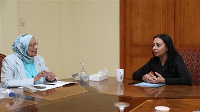  مايا مرسي تشيد بتمكين المرأة والفتاة الأسوانية 