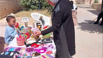 مركز شباب أبو تلات يستضيف معرض منتجات الفتاة والمرأة
