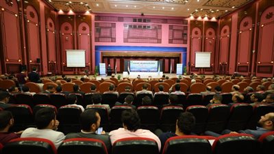 وكيل الأزهر يدعو إلى استثمار التكنولوجيا والترجمة في مواجهة الإسلاموفوبيا