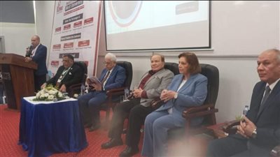 رئيس جامعة جنوب الوادي يشارك في المؤتمر الطبي الدولي الثالث لجامعة ميريت بسوهاج