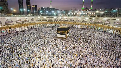 حكم صلاة ركعتين عند الإحرام